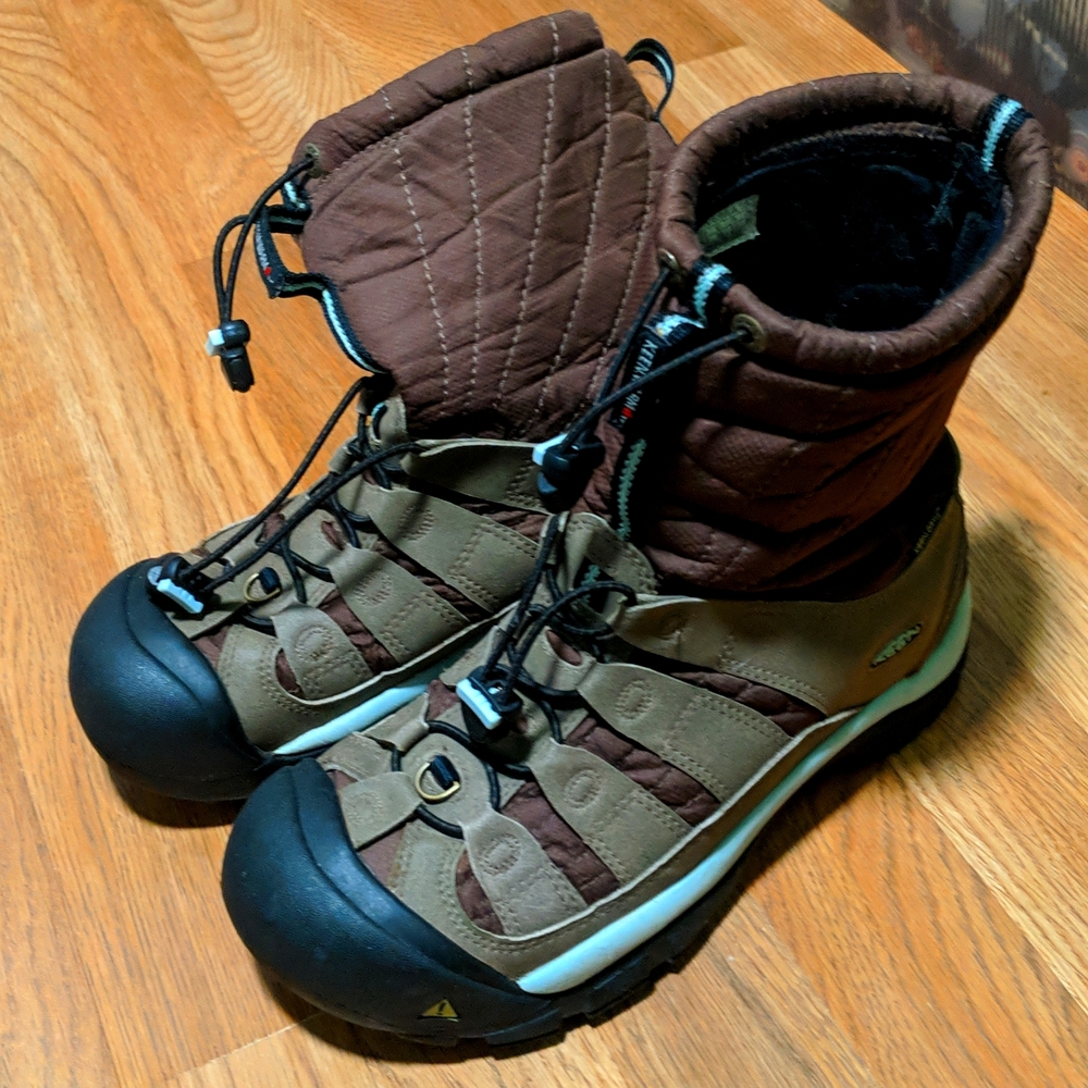 Women's boots